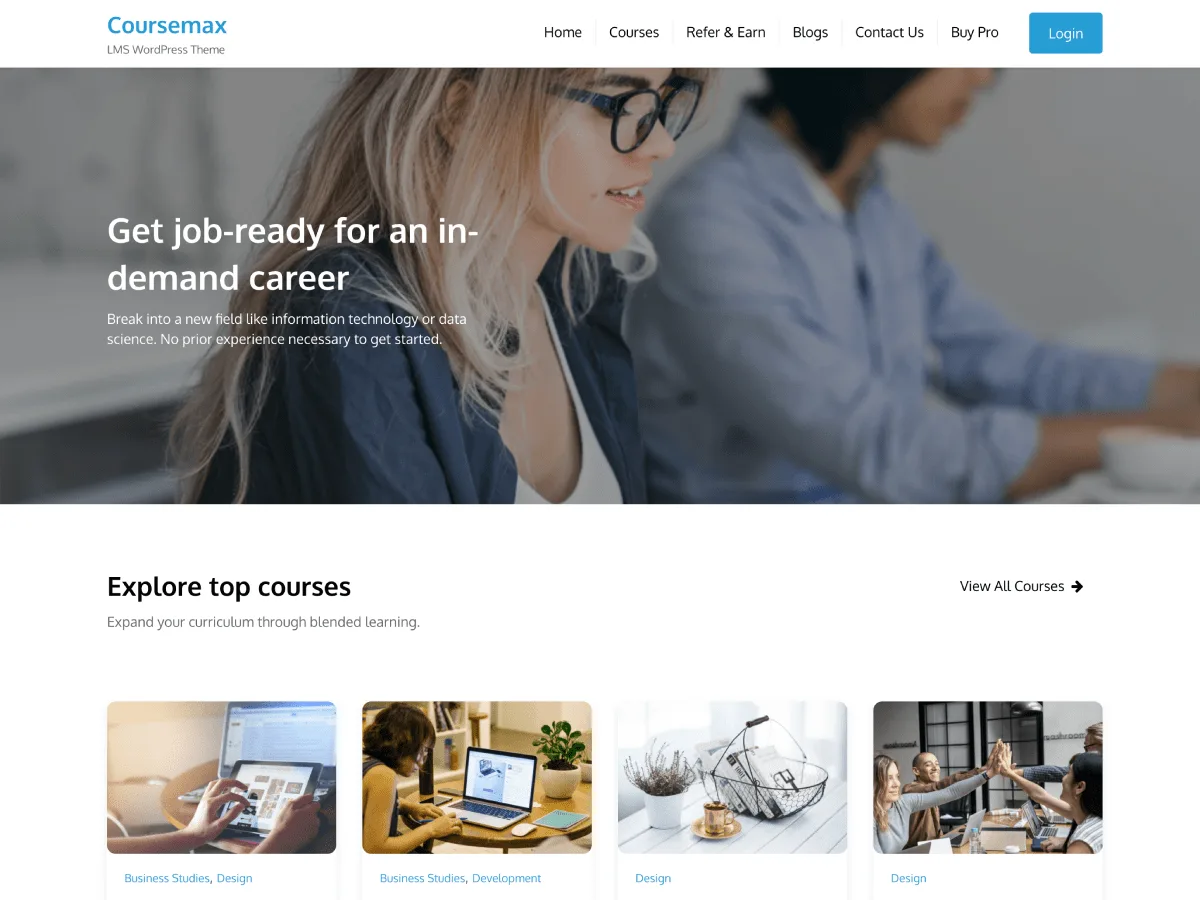 Coursemax web sitesi teması ile örnek bir kurs platformu görünümü