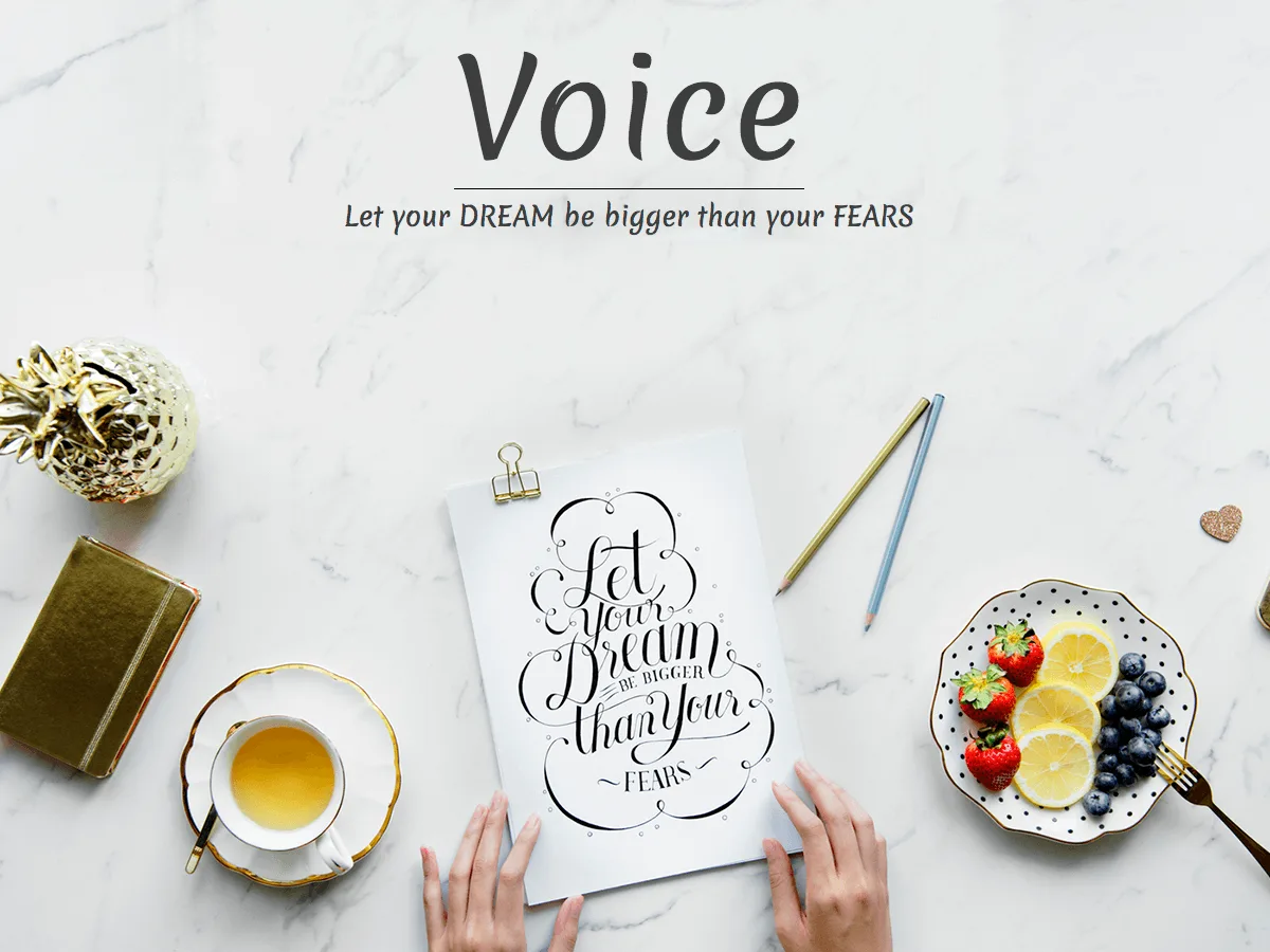 Voice Blog web sitesi teması önizlemesi